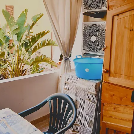 Апартаменти Marina Di Guest *