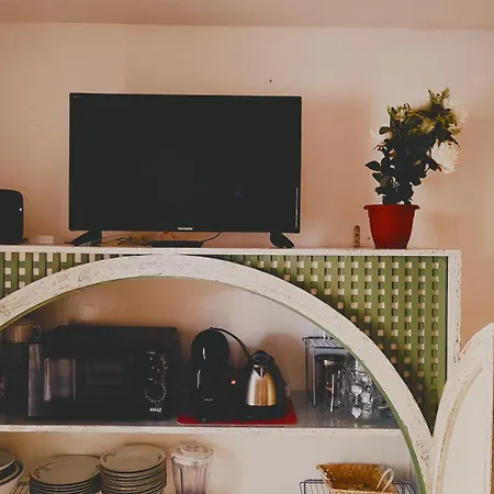 Marina Di Guest * Ольбія