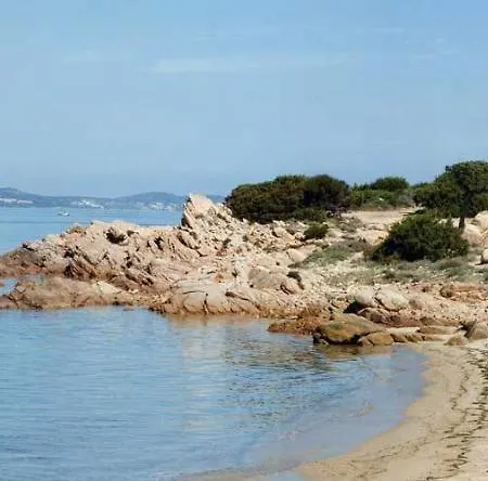 Marina Di Guest شقة